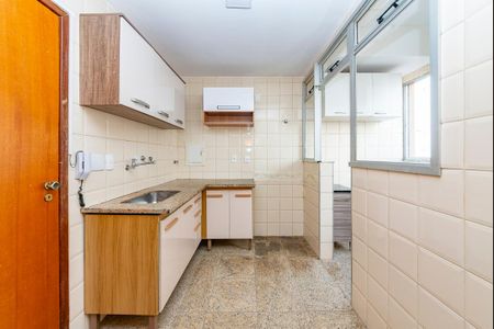 Apartamento para alugar com 98m², 3 quartos e 2 vagas Apartamento para alugar com 98m², 3 quartos e 2 vagasCozinha