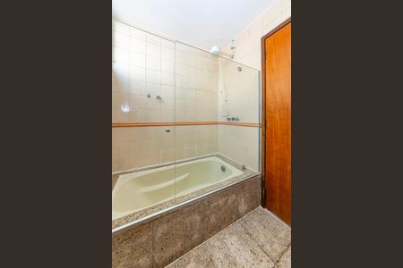 Apartamento para alugar com 98m², 3 quartos e 2 vagas Apartamento para alugar com 98m², 3 quartos e 2 vagasBanheiro da Suíte