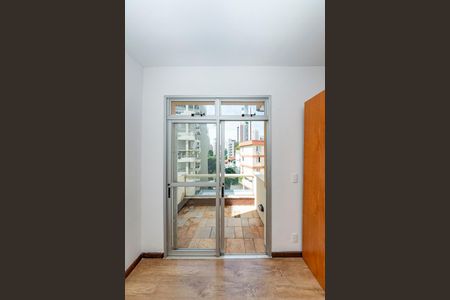 Apartamento para alugar com 98m², 3 quartos e 2 vagas Apartamento para alugar com 98m², 3 quartos e 2 vagasVaranda da Suíte