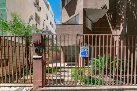 Apartamento para alugar com 98m², 3 quartos e 2 vagas Apartamento para alugar com 98m², 3 quartos e 2 vagasplaca instalada em 19/02/2026 com o código PMEA-237