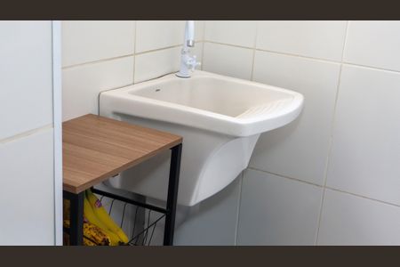 Apartamento à venda com 60m², 3 quartos e 1 vagaÁrea de Serviço