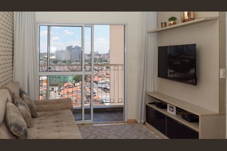 Sala de apartamento à venda com 3 quartos, 60m² em Vila Scarpelli, Santo André