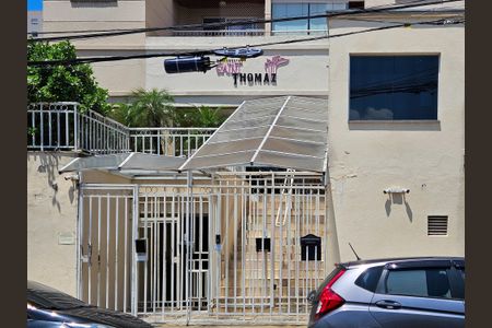 Apartamento à venda com 60m², 3 quartos e 1 vagaFachada