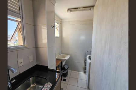 Apartamento à venda com 60m², 3 quartos e 1 vagaÁrea de Serviço