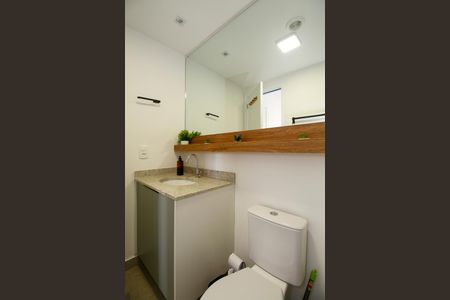 Apartamento para alugar com 25m², 1 quarto e sem vagaBanheiro da Suíte
