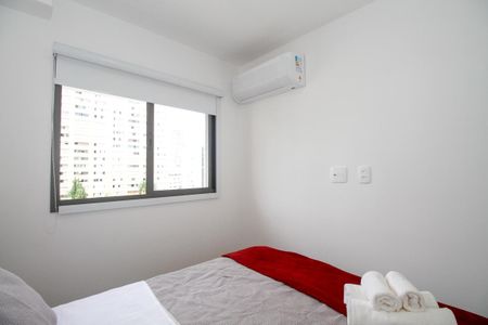 Suíte de apartamento para alugar com 1 quarto, 25m² em Pinheiros, São Paulo
