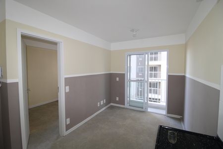 Apartamento para alugar com 1 quarto, 28m² em Parada Xv de Novembro, São Paulo