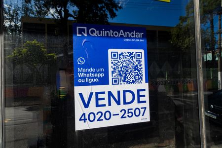 Apartamento à venda com 41m², 2 quartos e sem vaga Apartamento à venda com 41m², 2 quartos e sem vagaPlaca instalada