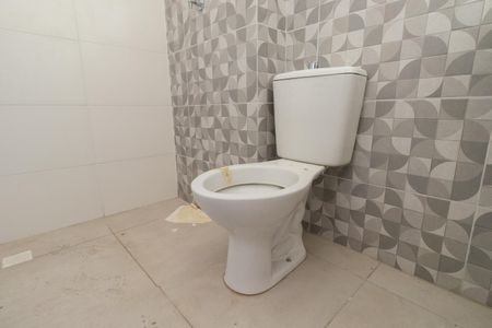 Apartamento à venda com 41m², 2 quartos e sem vaga Apartamento à venda com 41m², 2 quartos e sem vagaBanheiro Social