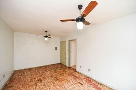 Sala de apartamento à venda com 2 quartos, 58m² em Vila Ipiranga, Porto Alegre