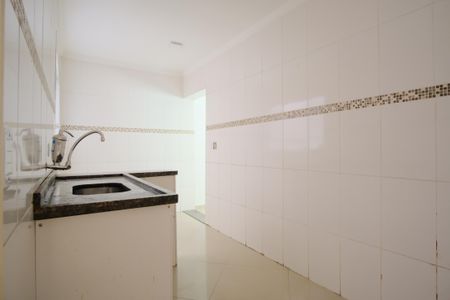 Casa para alugar com 80m², 2 quartos e 2 vagasCozinha