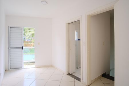 Casa para alugar com 80m², 2 quartos e 2 vagasSuíte 1