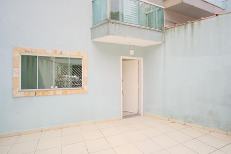 Casa para alugar com 80m², 2 quartos e 2 vagasGaragem