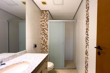 Apartamento à venda com 132m², 3 quartos e 2 vagasBanheiro