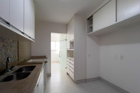 Apartamento à venda com 132m², 3 quartos e 2 vagasCozinha