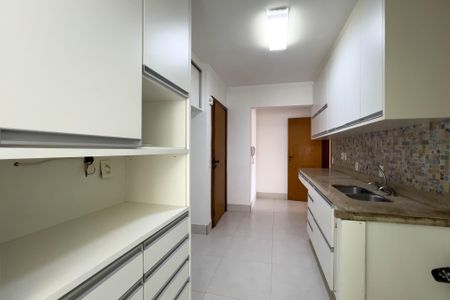 Apartamento à venda com 132m², 3 quartos e 2 vagasCozinha