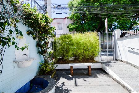 Vista da Sala de casa para alugar com 2 quartos, 90m² em Vila Rosalia, Guarulhos