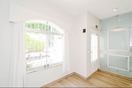 Sala de casa para alugar com 2 quartos, 90m² em Vila Rosalia, Guarulhos