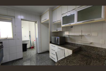 Apartamento à venda com 120m², 3 quartos e 2 vagas Apartamento à venda com 120m², 3 quartos e 2 vagasCozinha