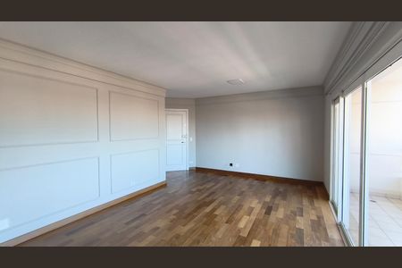 Apartamento à venda com 120m², 3 quartos e 2 vagas Apartamento à venda com 120m², 3 quartos e 2 vagasSala