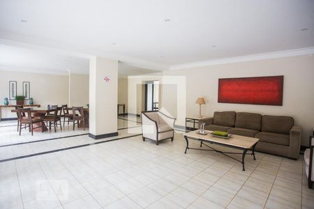 Apartamento à venda com 120m², 3 quartos e 2 vagas Apartamento à venda com 120m², 3 quartos e 2 vagasSalão de Festas