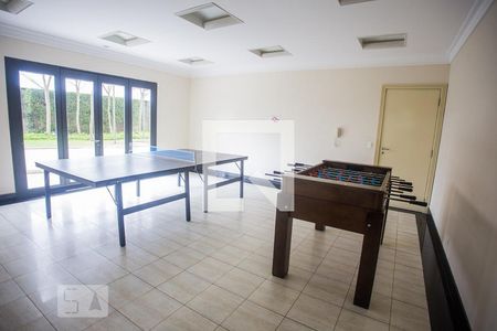 Apartamento à venda com 120m², 3 quartos e 2 vagas Apartamento à venda com 120m², 3 quartos e 2 vagasSalão de jogos