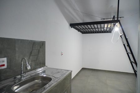 Studio para alugar com 30m², 1 quarto e sem vaga Studio para alugar com 30m², 1 quarto e sem vagaSala_Quarto