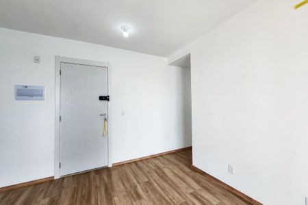 Sala  de apartamento para alugar com 2 quartos, 44m² em Santo Cristo, Rio de Janeiro
