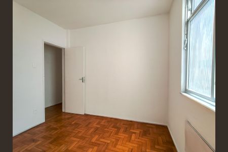 Apartamento à venda com 63m², 4 quartos e 1 vagaQuarto 3