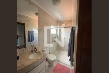 Casa de condomínio para alugar com 364m², 3 quartos e 2 vagasBanheiro