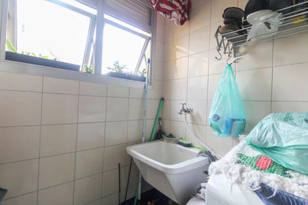 Apartamento à venda com 65m², 2 quartos e 1 vaga Apartamento à venda com 65m², 2 quartos e 1 vagaÁrea de Serviço