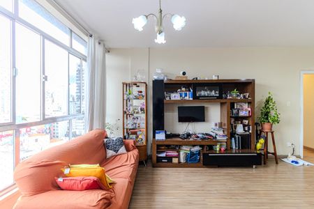Apartamento para alugar com 112m², 3 quartos e 1 vaga Apartamento para alugar com 112m², 3 quartos e 1 vagaSala