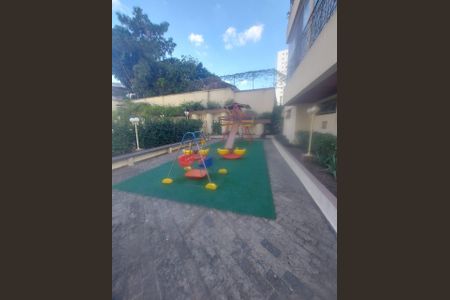 Apartamento à venda com 80m², 2 quartos e 1 vaga