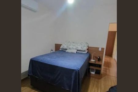 Quarto de casa para alugar com 2 quartos, 130m² em Educandário, São Paulo