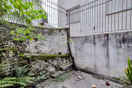 Casa à venda com 150m², 4 quartos e 1 vaga Casa à venda com 150m², 4 quartos e 1 vagaÁrea externa