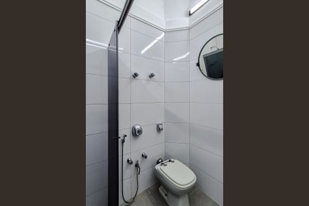 Casa à venda com 150m², 4 quartos e 1 vaga Casa à venda com 150m², 4 quartos e 1 vagaBanheiro