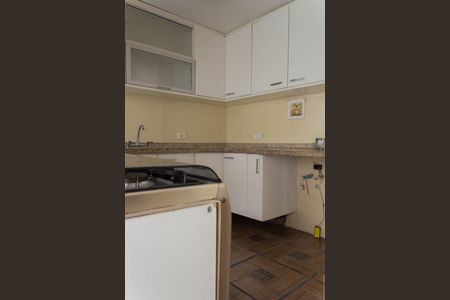 Casa para alugar com 275m², 2 quartos e 2 vagas Casa para alugar com 275m², 2 quartos e 2 vagasCozinha