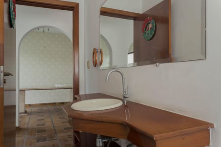 Casa para alugar com 275m², 2 quartos e 2 vagas Casa para alugar com 275m², 2 quartos e 2 vagasLavabo