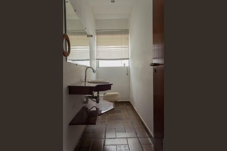 Casa para alugar com 275m², 2 quartos e 2 vagas Casa para alugar com 275m², 2 quartos e 2 vagasLavabo