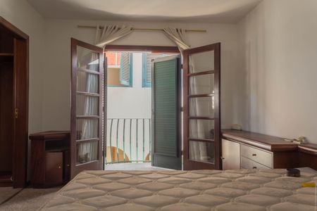 Casa para alugar com 275m², 2 quartos e 2 vagas Casa para alugar com 275m², 2 quartos e 2 vagasSuíte 2