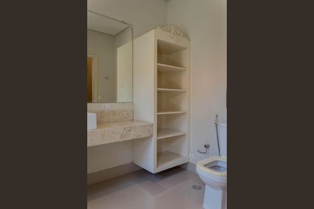 Casa para alugar com 275m², 2 quartos e 2 vagas Casa para alugar com 275m², 2 quartos e 2 vagasBanheiro da Suíte 3