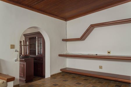 Casa para alugar com 275m², 2 quartos e 2 vagas Casa para alugar com 275m², 2 quartos e 2 vagasSala de TV