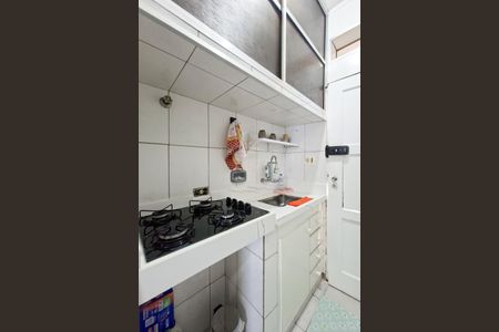 Studio para alugar com 27m², 1 quarto e sem vaga Studio para alugar com 27m², 1 quarto e sem vagaCozinha