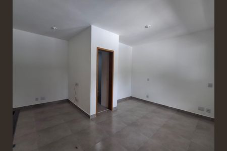 Studio para alugar com 24m², 1 quarto e sem vaga