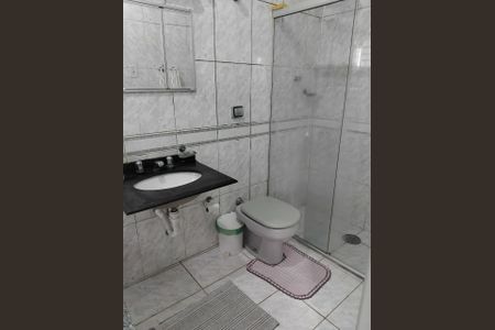 Casa para alugar com 350m², 3 quartos e 3 vagasBanheiro