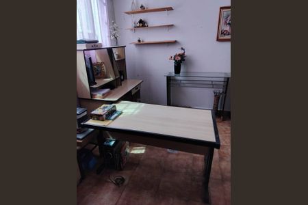 Casa para alugar com 350m², 3 quartos e 3 vagasQuarto