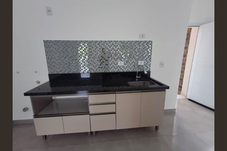 Studio para alugar com 32m², 1 quarto e sem vaga