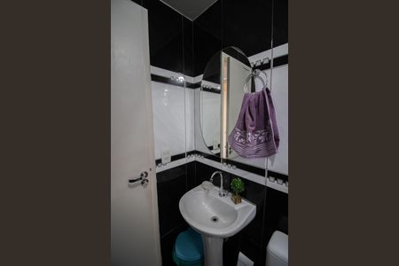 Apartamento para alugar com 42m², 2 quartos e 1 vagaBANHEIRO