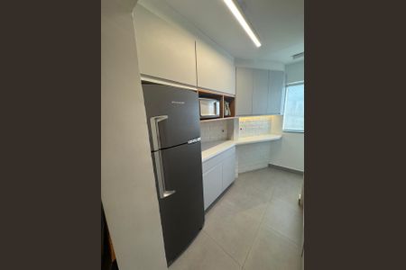 Apartamento para alugar com 70m², 2 quartos e 1 vagaCozinha