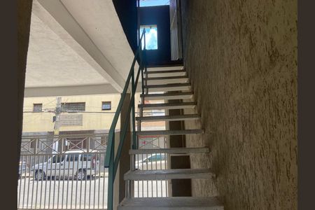 Casa à venda com 260m², 2 quartos e 1 vagaEscada